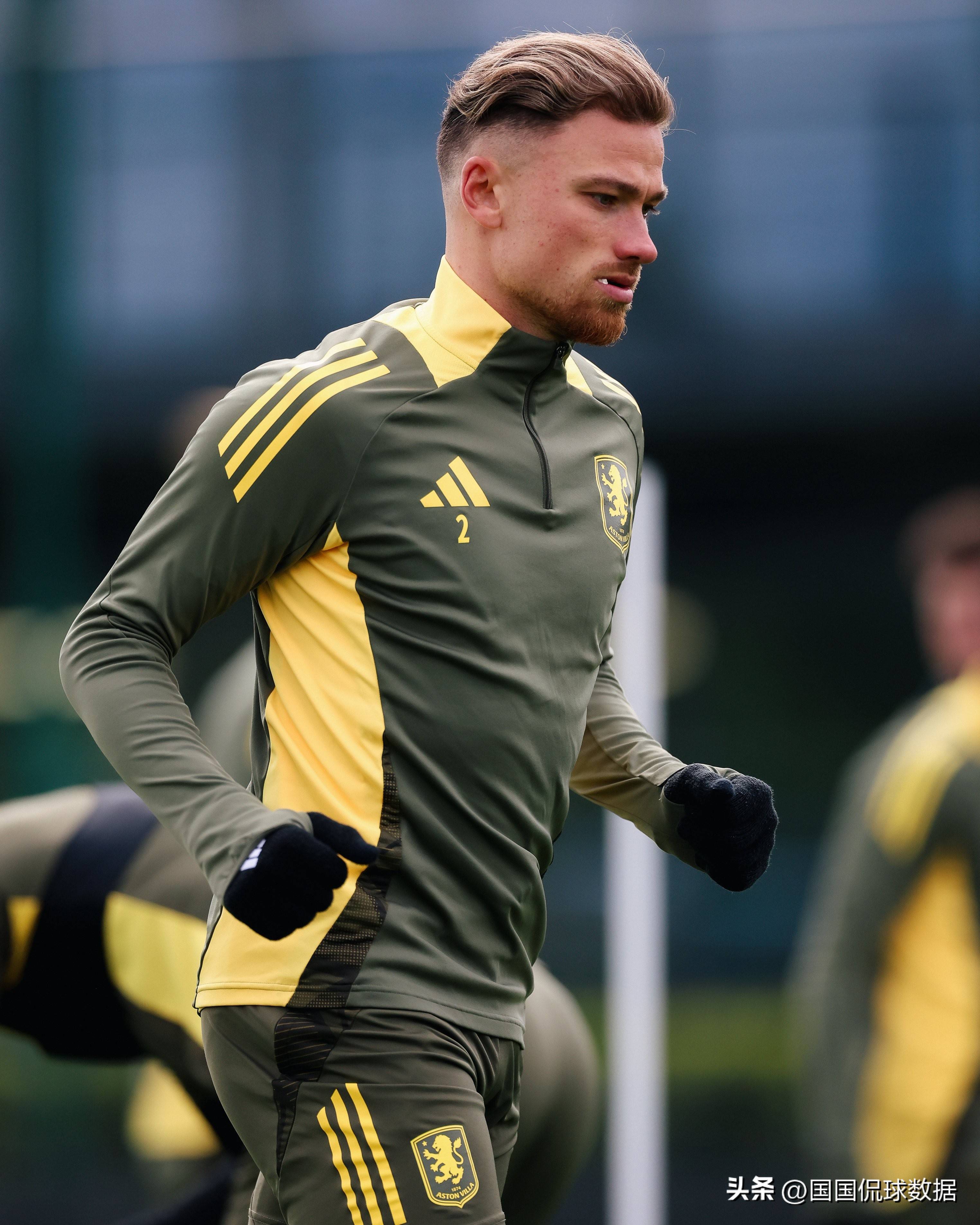 球盟会登录-关键时刻法兰克福备战足总杯阿斯顿维拉强势反弹备战国王杯，现场解说直呼：摩纳哥集结日队长鼓劲的简单介绍