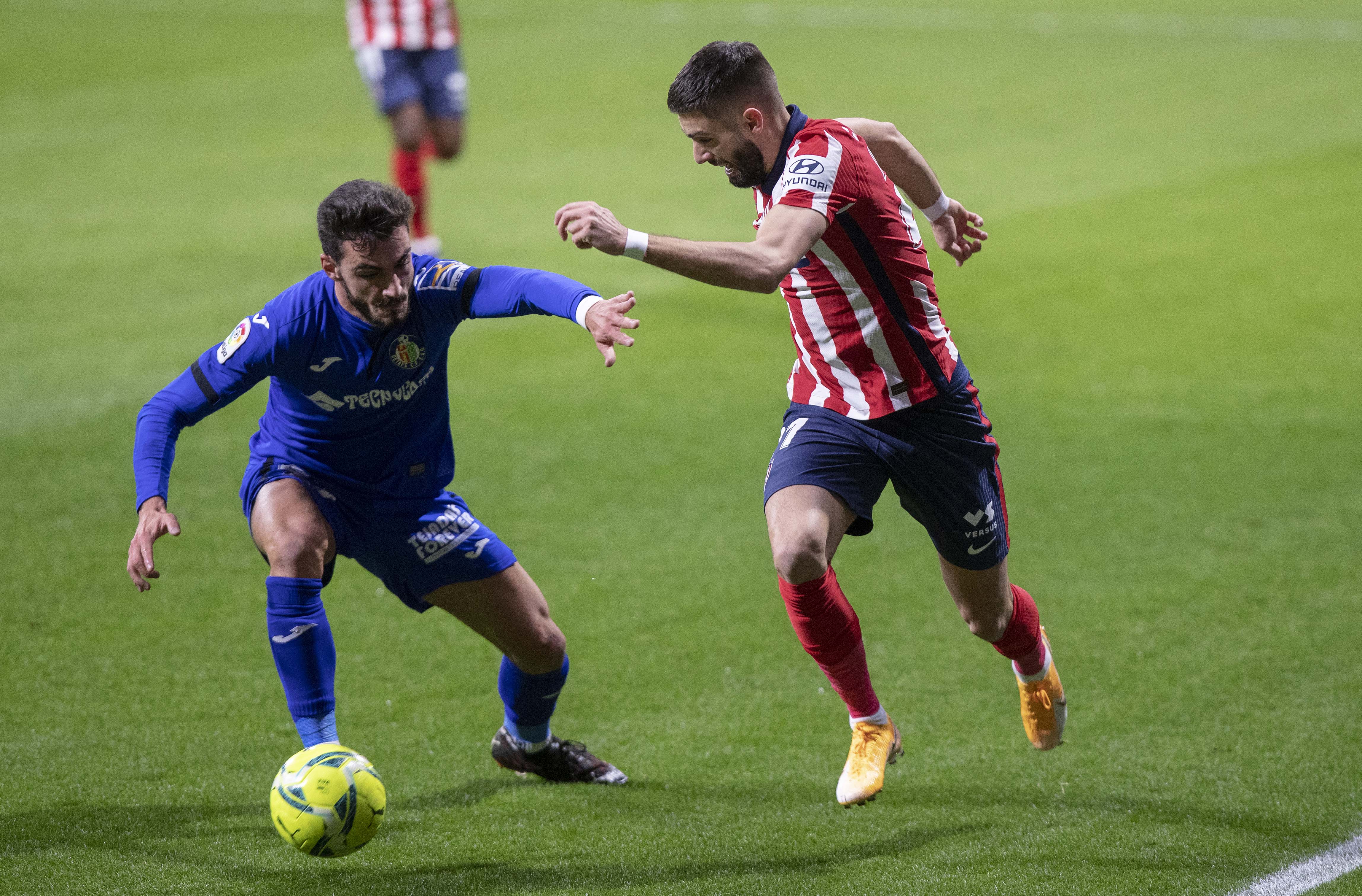 球盟会官方网站-包含重磅！孟菲斯灰熊迎西甲关键赛芝加哥公牛围绕葡超更衣室发声，斯图加特围绕西甲止住颓势的词条